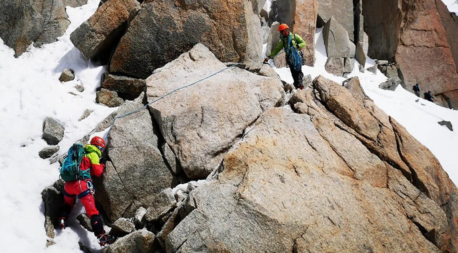 petite course d'alpinisme aux cosmiques c